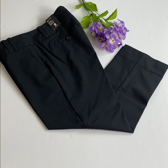 THE LIMITED EXTRA STRETCH CROP NWT - Picture 2 of 8